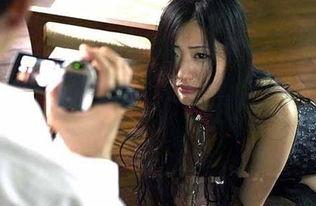 请做我的奴隶在线观看,一场跨越身份界限的禁忌之恋 第1张 请做我的奴隶在线观看,一场跨越身份界限的禁忌之恋 第1张